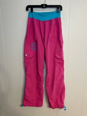 Zumba Ultimate Party Cargo Pants Size L In Raspberry Rose/Scuba Blue